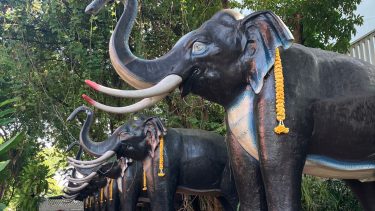 バンコク_寺院風景